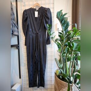 Chic 90s Vintage Black Jumpsuit with Subtle Pattern